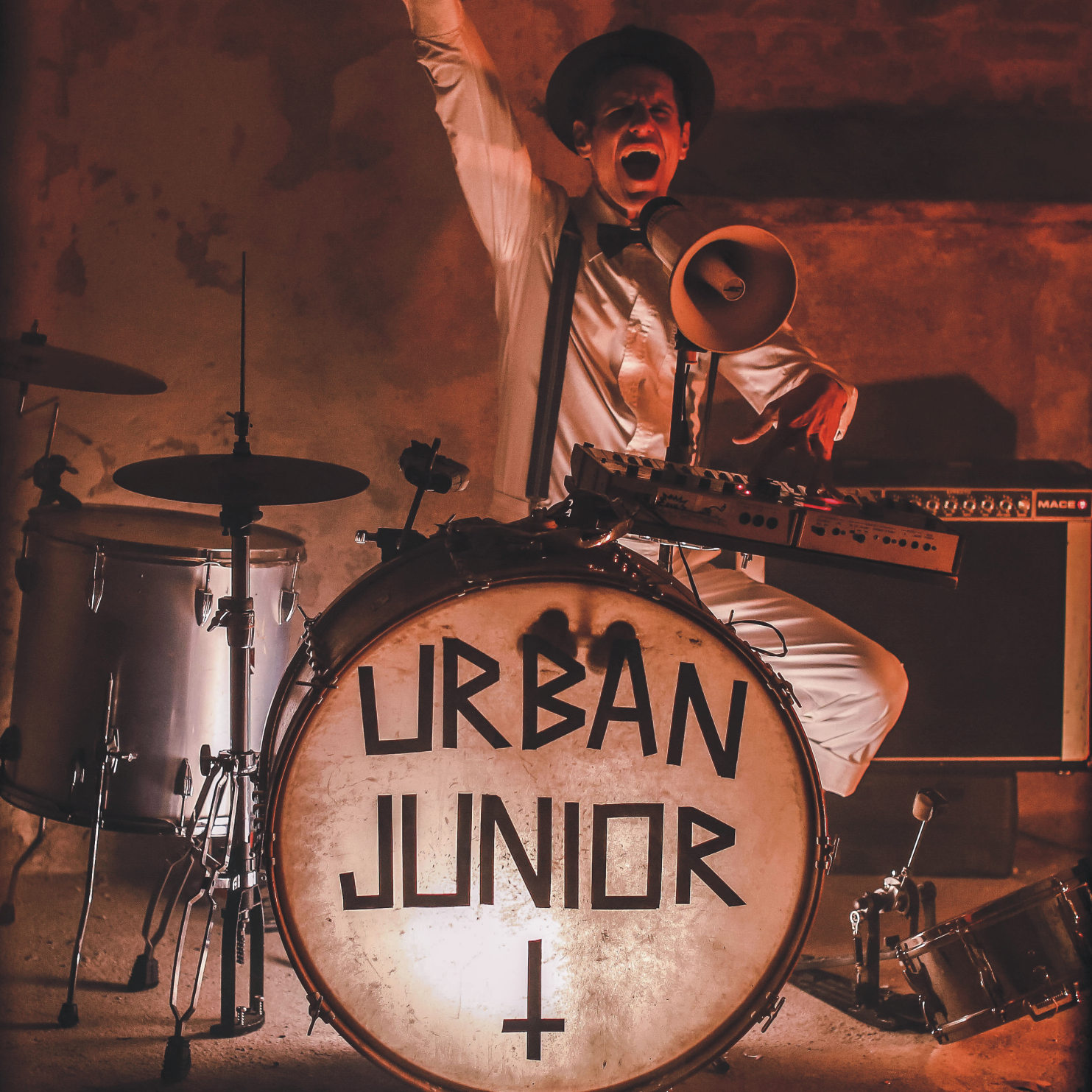 URBAN JUNIOR | Electro-Trash-Garage-Boogie-Disco-Blues-Punk One-Man-Band